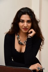 Sonakshi Singh Hot Pics